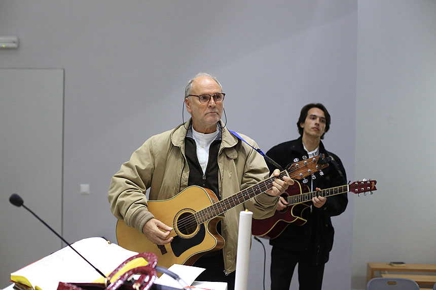 Blagdanski koncert okupio je brojne izvođače. Nastupio je Marko Perković Thompson, klapa Luna, klapa Kalelarga, klapa Hrvace