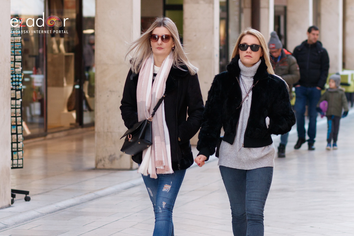 Đir po gradu, ponedjeljak 30. prosinca 2019. Đir po gradu, ponedjeljak 30. prosinca 2019.