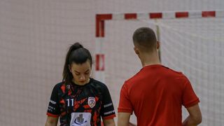 Futsal Super chicks – MC PLUS 2:5 Futsal Super chicks – MC PLUS 2:5