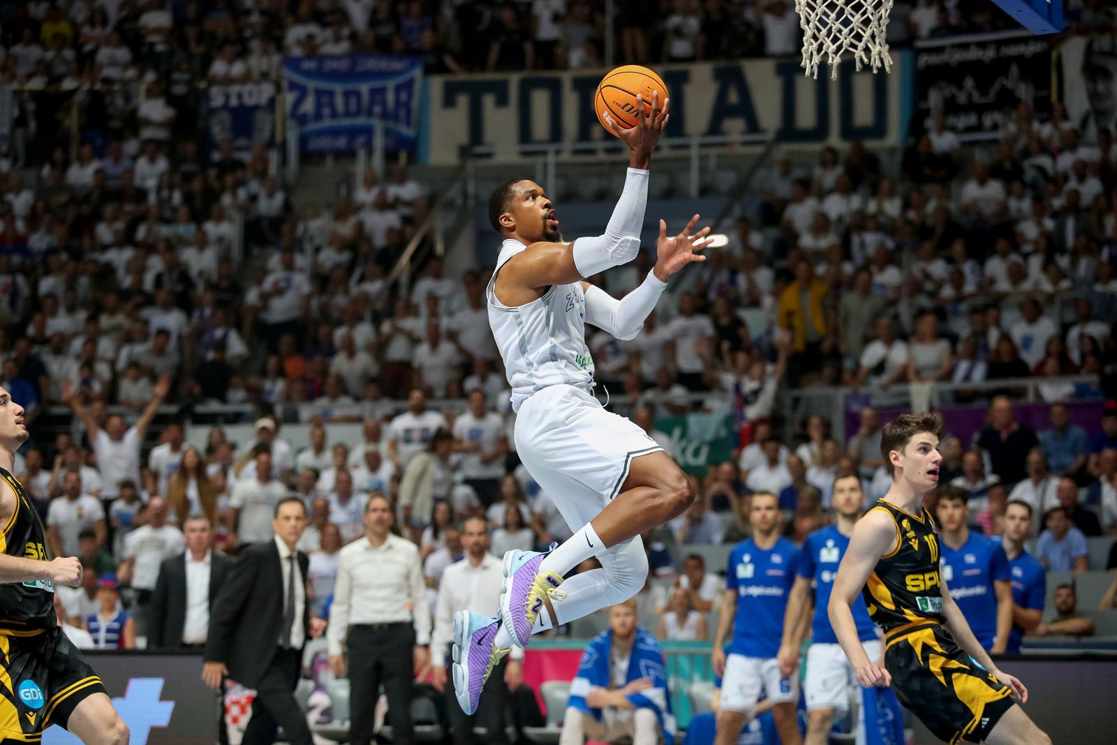 Favbet Premijer liga, finale doigravanja, 5. utakmica: KK Zadar – KK Split 93-66 Favbet Premijer liga, finale doigravanja, 5. utakmica: KK Zadar – KK Split 93-66