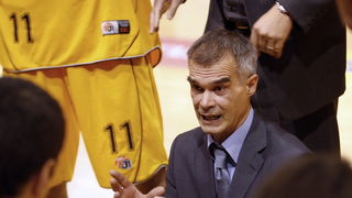 Split, 141011.
Dvorana Gripe.
Kosarkaska utakmica A-1 lige: Split – Borik
Na slici: trener Splita Mladen Vuskovic.
Foto: Vojko Basic / CROPIX Split, 141011.
Dvorana Gripe.
Kosarkaska utakmica A-1 lige: Split – Borik
Na slici: trener Splita Mladen Vuskovic.
Foto: Vojko Basic / CROPIX