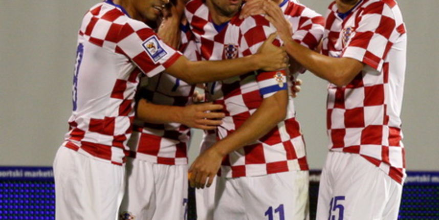 Zagreb, 050909. Stadion u Maksimiru. Kvalifikacijska nogometna utakmica skupine 6 za Svjetsko prvenstvo u Juznoj Africi 2010. Hrvatska – Bjelorusija Na fotografiji slijeva: Eduardo, Ivan Rakitic, Darijo Srna, Ivica Krizanac i Ognjen Vukojevic. Foto: Ronal Zagreb, 050909. Stadion u Maksimiru. Kvalifikacijska nogometna utakmica skupine 6 za Svjetsko prvenstvo u Juznoj Africi 2010. Hrvatska – Bjelorusija Na fotografiji slijeva: Eduardo, Ivan Rakitic, Darijo Srna, Ivica Krizanac i Ognjen Vukojevic. Foto: Ronal