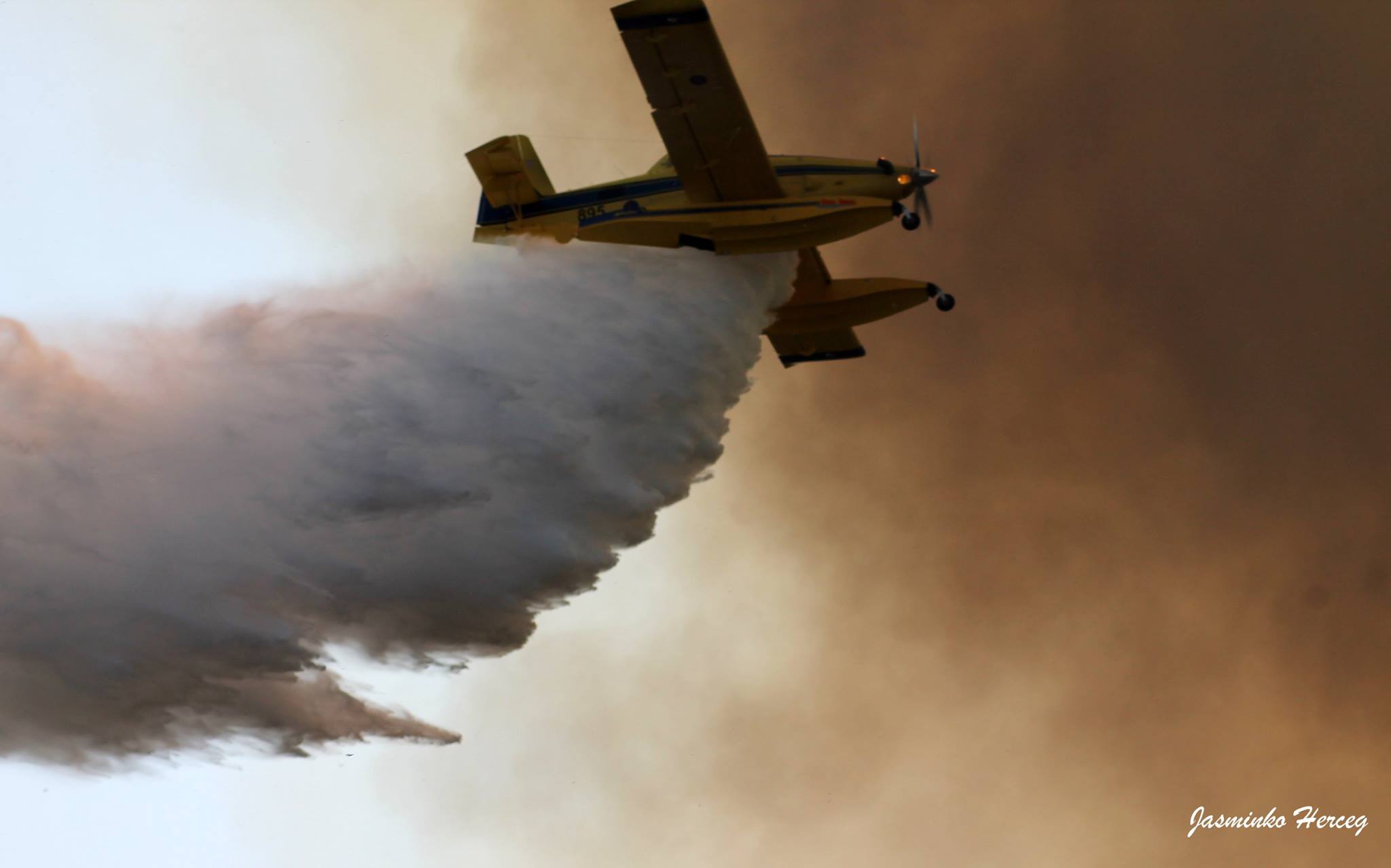 Lokaliziran požar kod Košljuna na otoku Pagu Lokaliziran požar kod Košljuna na otoku Pagu