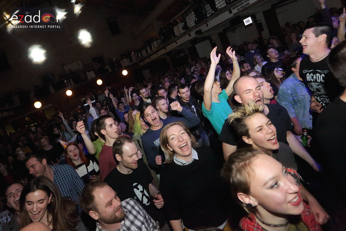 Hladno pivo @ Arsenal Zadar Hladno pivo @ Arsenal Zadar