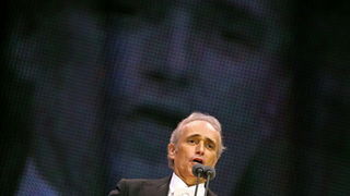 Zagreb, 191209.
U Areni Zagreb odrzan je humanitarni koncert naziva Korak u zivot u svrhu prikupljanja novca za skolovanje djece iz djecjih domova. Nastupili su Jose Carreras, Tony Cetinski i Celine Byrne.
Na slici: Jose Carreras.
Foto: Neja Markicevic / Zagreb, 191209.
U Areni Zagreb odrzan je humanitarni koncert naziva Korak u zivot u svrhu prikupljanja novca za skolovanje djece iz djecjih domova. Nastupili su Jose Carreras, Tony Cetinski i Celine Byrne.
Na slici: Jose Carreras.
Foto: Neja Markicevic /