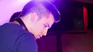 Subota u zagrebačkom Aquariusu protekla je u zagrijavanju za Moonsplash festival koji će se u zrćanskom Aquariusu održati od 11. do 13. kolovoza. Na Moonsplashu će nastupiti planetarne zvijezde elektroničke glazbe: Benny Benassi, Merk & Kremont, Dimitri V Subota u zagrebačkom Aquariusu protekla je u zagrijavanju za Moonsplash festival koji će se u zrćanskom Aquariusu održati od 11. do 13. kolovoza. Na Moonsplashu će nastupiti planetarne zvijezde elektroničke glazbe: Benny Benassi, Merk & Kremont, Dimitri V