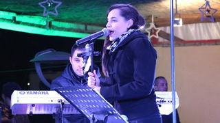 Virani 2016. godinu dočekali uz Lidiju Bačić, Leteći odred i spektakularan vatromet Virani 2016. godinu dočekali uz Lidiju Bačić, Leteći odred i spektakularan vatromet