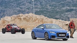 Jeremy Clarkson i Richard Hammond snimali u pritaništu Žigljen na Pagu