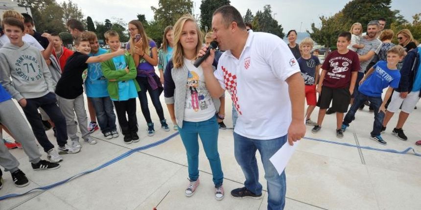 Na zadarskom Forumu odrzano je natjecanje u robotickoj alki gdje su se natjecala djeca osnovnih skola, Photo: Filip Brala/PIXSELL