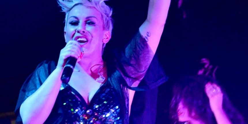 Vir : Colonia rasplesala tisuće posjetitelja na Viru ; foto Iva Perinčić Vir : Colonia rasplesala tisuće posjetitelja na Viru ; foto Iva Perinčić