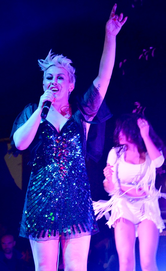 Vir : Colonia rasplesala tisuće posjetitelja na Viru ; foto Iva Perinčić Vir : Colonia rasplesala tisuće posjetitelja na Viru ; foto Iva Perinčić