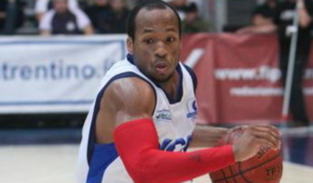 Sundiata Gaines, Pallacanestro (Foto:cantubasket.it)