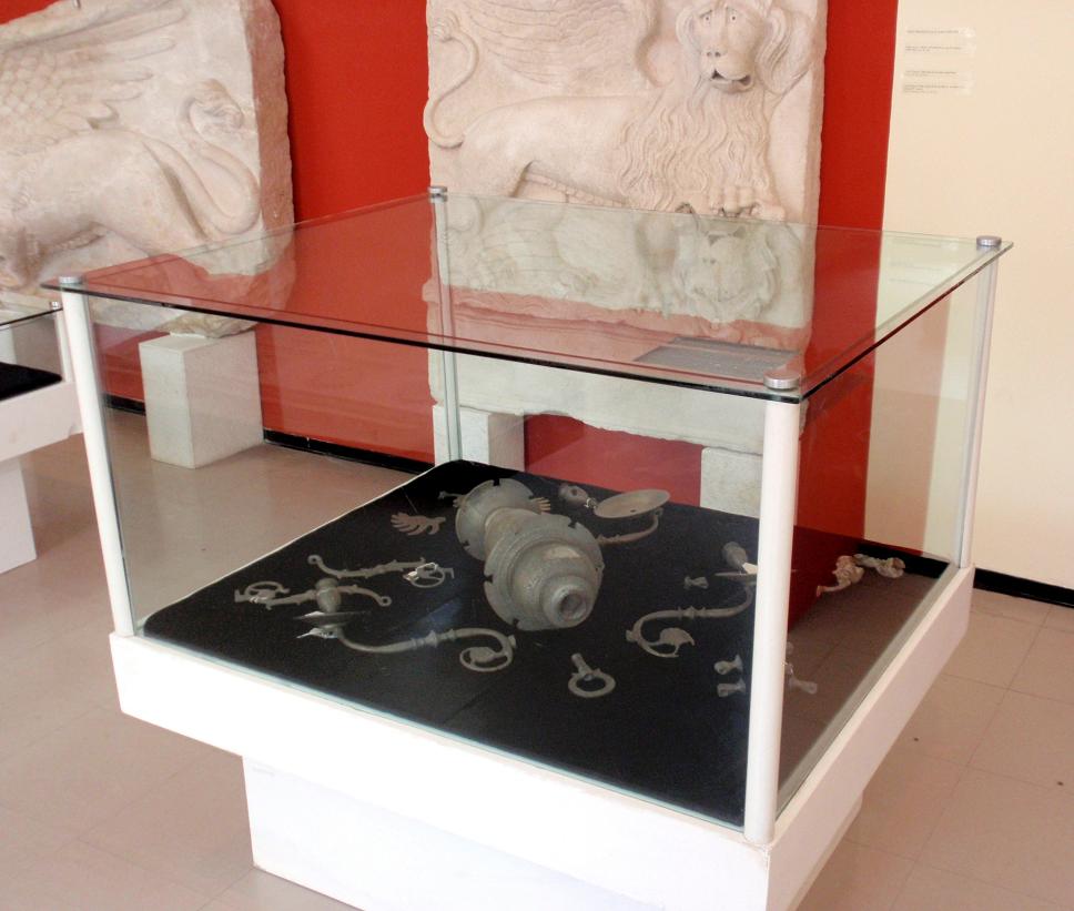 OLYMPUS DIGITAL CAMERA OLYMPUS DIGITAL CAMERA