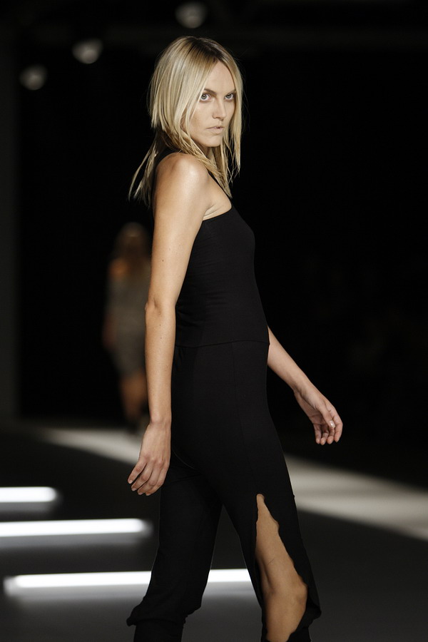 U staroj tvornici Zagrepcanka od 24.09.-26.09. odrzava se modna revija Dove Fashion.hr