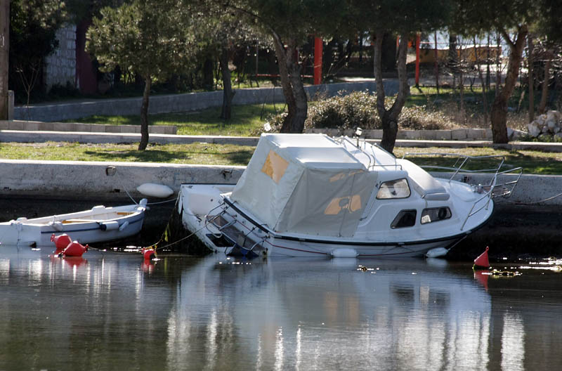 Oseka u Zadru more se povuklo nekih 50-ak cm