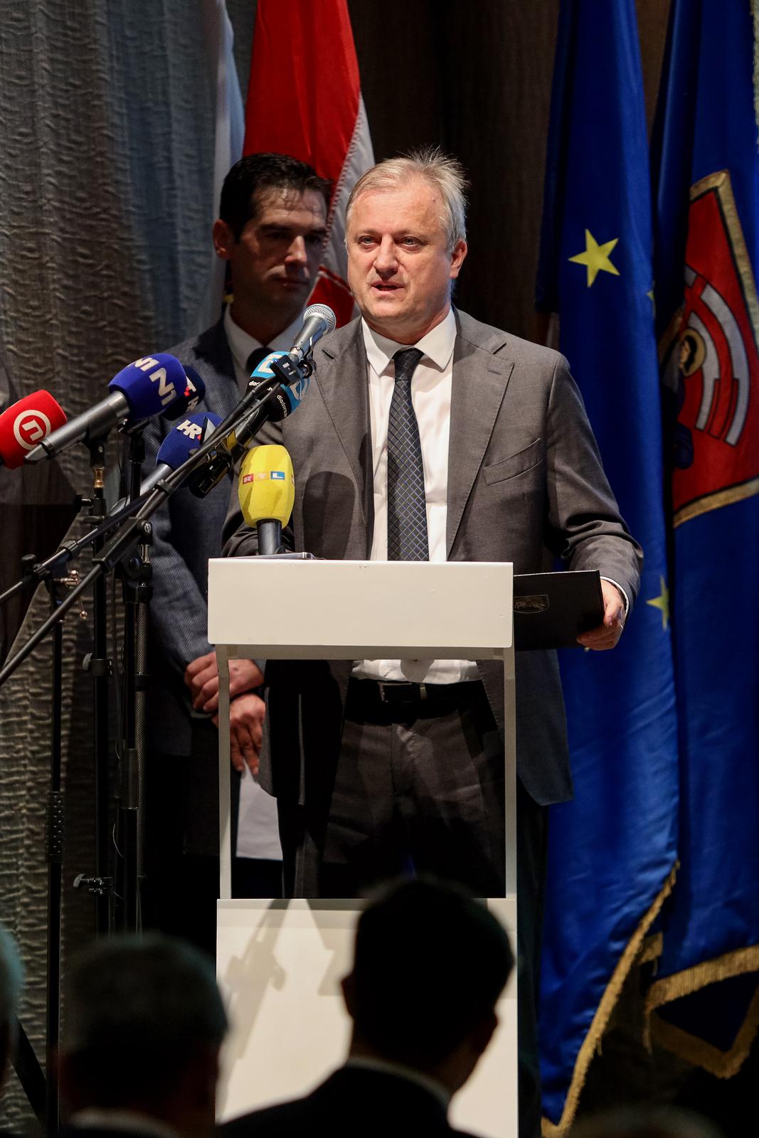 Svečana akademija povodom obilježavanja 400. obljetnice utemeljenja Državnog arhiva Svečana akademija povodom obilježavanja 400. obljetnice utemeljenja Državnog arhiva