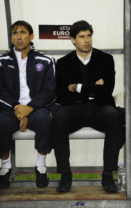 Split, 011210. 
Stadion HNK Hajduka u Poljudu.    
UEFA Europska liga utakmica HNK Hajduk – FC AEK. 
Na slici: Zlatko Vujovic i Goran Vucevic.
Foto: Nikola Vilic / CROPIX