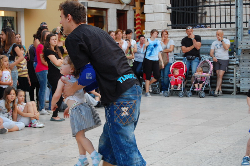 Narodni trg: Dan plesa radija 057, foto: Tea Balog Narodni trg: Dan plesa radija 057, foto: Tea Balog