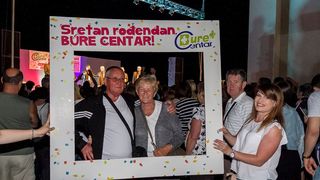 Tomislav Bralić i klapa Intrade na rođendanskoj proslavi Bure centra Tomislav Bralić i klapa Intrade na rođendanskoj proslavi Bure centra