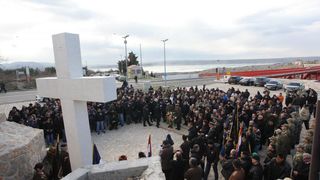 Maslenica: Otkrivanje spomen obilježja križa za poginule hrvatske branitelje u VRO Maslenica ´93, Foto: Filip Brala/PIXSELL