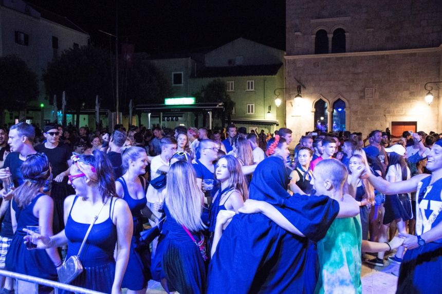 Paški Ljetni karneval 2017