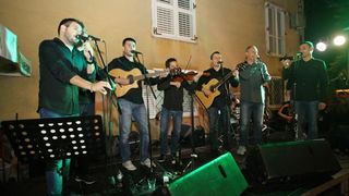 Građani se do ranih jutarnjih sati zabavljali na tradicionalnoj Varoškoj fešti, foto: Filip Brala/PIXSELL Građani se do ranih jutarnjih sati zabavljali na tradicionalnoj Varoškoj fešti, foto: Filip Brala/PIXSELL