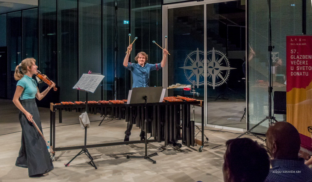 57. Glazbene večeri u Sv. Donatu: Marimba i violina u Marini Dalmacija