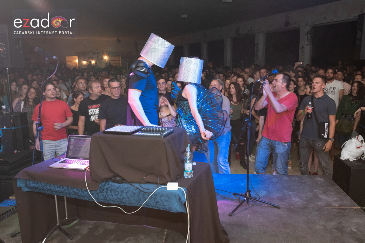 KvartArt 2018.: Art buvljak & koncert Nipplepeoplea