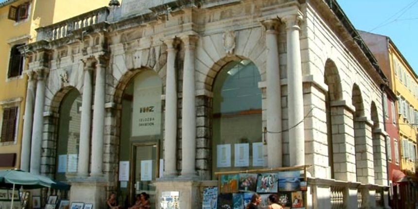 Gradska loža u Zadru Gradska loža u Zadru