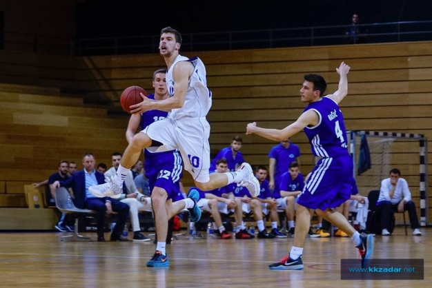 A-1 liga za prvaka, 2. kolo: KK Kvarner 2010 – KK Zadar 86-67. Foto: Arsen Miletić A-1 liga za prvaka, 2. kolo: KK Kvarner 2010 – KK Zadar 86-67. Foto: Arsen Miletić