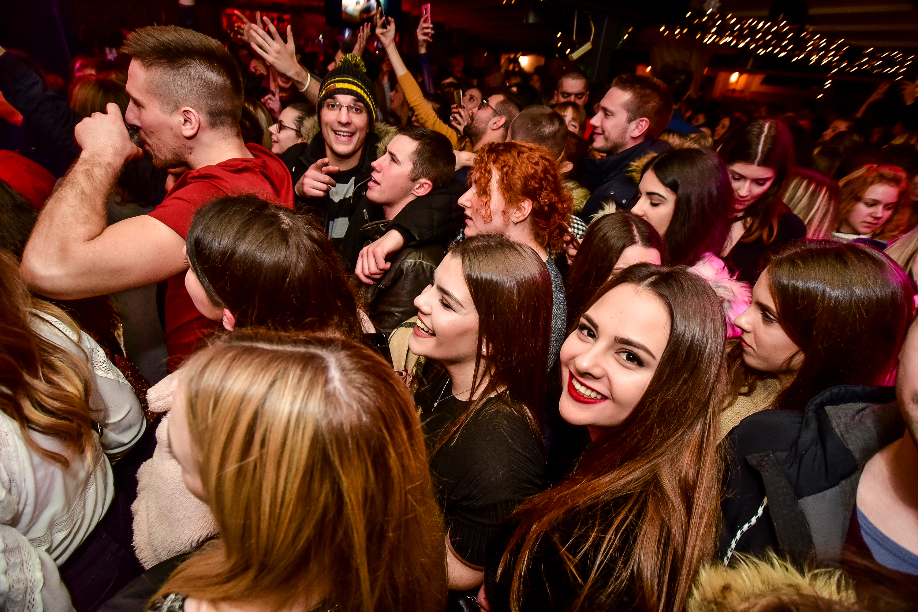 Vesna Pisarović @ Kult Caffe Bar