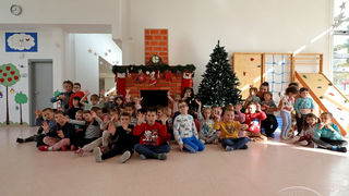 ŠC Višnjik darovao djelić Zimskog parka djeci vrtića Latica ŠC Višnjik darovao djelić Zimskog parka djeci vrtića Latica