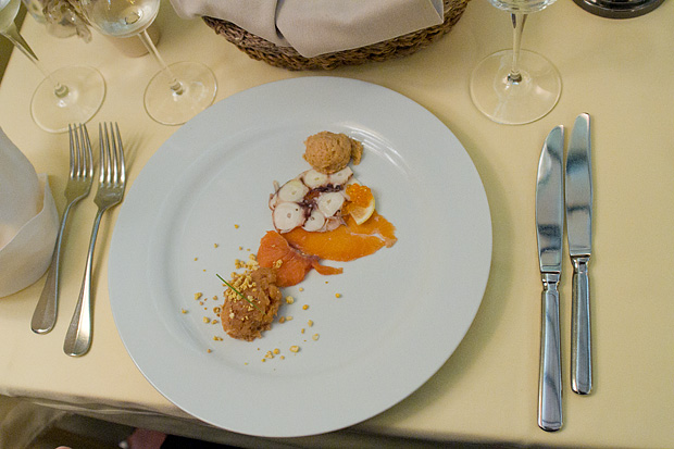 Image 875135 (auto) Image 875135 (auto)