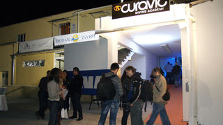 OLYMPUS DIGITAL CAMERA