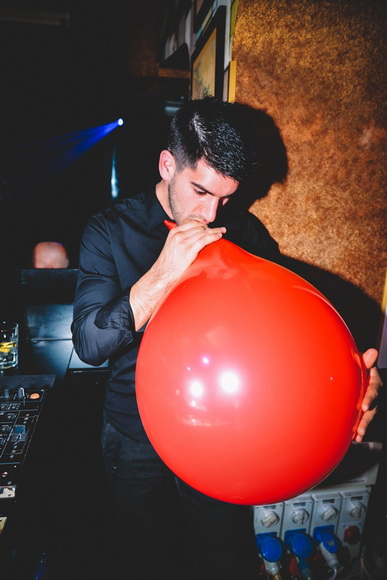 Hari Rončević @Maraschino Bar. Foto: Iva Perinčić Hari Rončević @Maraschino Bar. Foto: Iva Perinčić