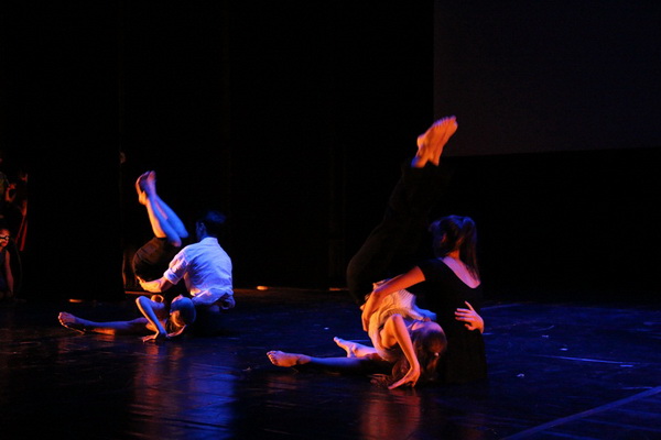 HNK Zadar: 5. Zadarski plesni festival u organizaciji Plesne udruge Gesta okupio je više od 260 plesača HNK Zadar: 5. Zadarski plesni festival u organizaciji Plesne udruge Gesta okupio je više od 260 plesača