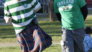 Zagreb, 170312.
Trg Francuske Republike
U Zagrebu se vec nekoliko dana odrzava popularni festival Sv. Patrika. Festival se ove godine odrzava na Trgu Francuske Republike, a osim 20-ak bendova koji ce nastupati na sam dan Sv. Patrika, najzvucnije je ime U Zagreb, 170312.
Trg Francuske Republike
U Zagrebu se vec nekoliko dana odrzava popularni festival Sv. Patrika. Festival se ove godine odrzava na Trgu Francuske Republike, a osim 20-ak bendova koji ce nastupati na sam dan Sv. Patrika, najzvucnije je ime U