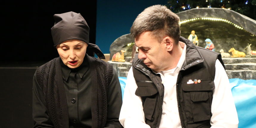 Ususret Božiću komedija “Gastarbajterski Božić” u HNK Zadar Ususret Božiću komedija “Gastarbajterski Božić” u HNK Zadar