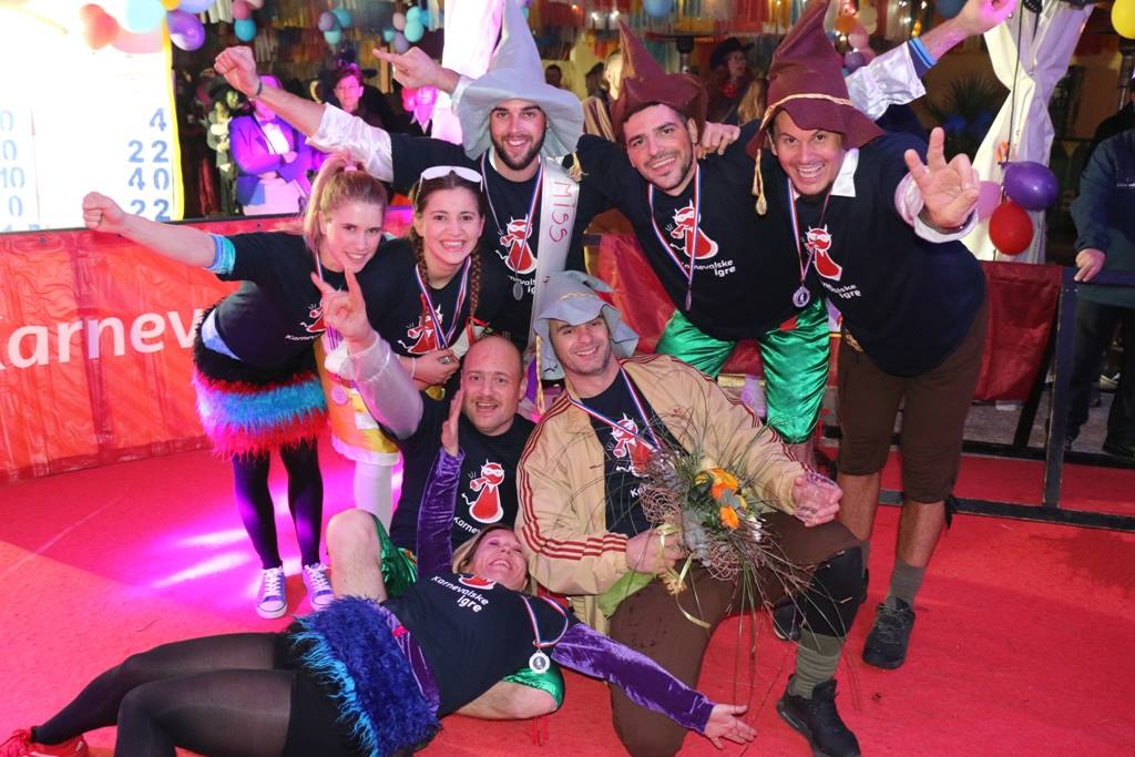 Virske maškare 2017: Karnevalske igre i koncert grupe Vista Virske maškare 2017: Karnevalske igre i koncert grupe Vista