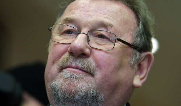 Zagreb, 180110.
Sredisnjica HDZ-a.
Tiskovna konferencija Jadranke Kosor nakon odrzane sjednice Predsjednistva HDZ-a.
Vladimir Seks potpredsjednik HDZ-a i potpredsjednik Hrvatskog sabora tijekom tiskovne konferencije.
Foto: Davor Pongracic / CROPIX