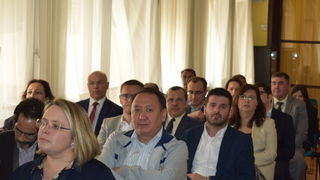 Predstavnici dvadesetak stranih veleposlanstva u posjetu Zadarskoj županiji Predstavnici dvadesetak stranih veleposlanstva u posjetu Zadarskoj županiji