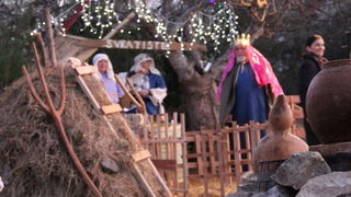 U Diklu kod bunara upriličene žive jaslice U Diklu kod bunara upriličene žive jaslice