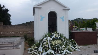 Tkon: Posljednji ispraćaj malenog anđela, Roka Ugrinića 7. lipnja 2011.