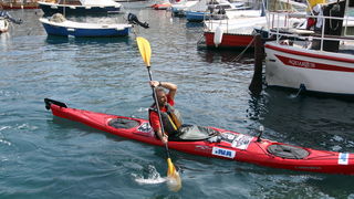 Dubrovnik, 030611.
Nakon 2500 km i dva mjeseca putovanja Welcome tim predvodjen Danielom Lackom stigao je u stari gradski Porat gdje ga je docekala limena glazba i mazoretkinje, a potom je ispred crkve Svetog Vlaha uprilicen program doceka, te u Luzi otvo Dubrovnik, 030611.
Nakon 2500 km i dva mjeseca putovanja Welcome tim predvodjen Danielom Lackom stigao je u stari gradski Porat gdje ga je docekala limena glazba i mazoretkinje, a potom je ispred crkve Svetog Vlaha uprilicen program doceka, te u Luzi otvo