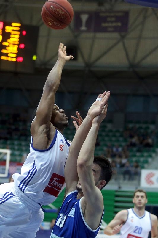 KC Drazen Petrovic, Zagreb – A-1 muska Liga za prvaka, polufinale, 3. utakmica, KK Cibona – KK Zadar 80-71. Photo: Goran Stanzl/PIXSELL KC Drazen Petrovic, Zagreb – A-1 muska Liga za prvaka, polufinale, 3. utakmica, KK Cibona – KK Zadar 80-71. Photo: Goran Stanzl/PIXSELL