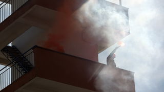 Zadar, 040511.
Povodom Dana vatrogasaca zadarski su vatrogasci izveli vjezbu gasenja pozara.
Na slici: detalj s vjezbe.
Foto: Vladimir Ivanov / Cropix