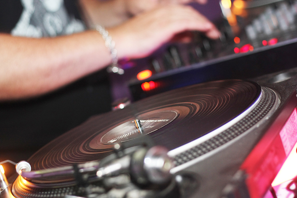 DJ Marcel Escobar u klubu Satir (Foto:Saša Čuka)