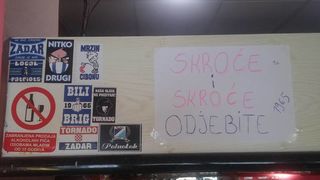 Image 379463 (auto) Image 379463 (auto)