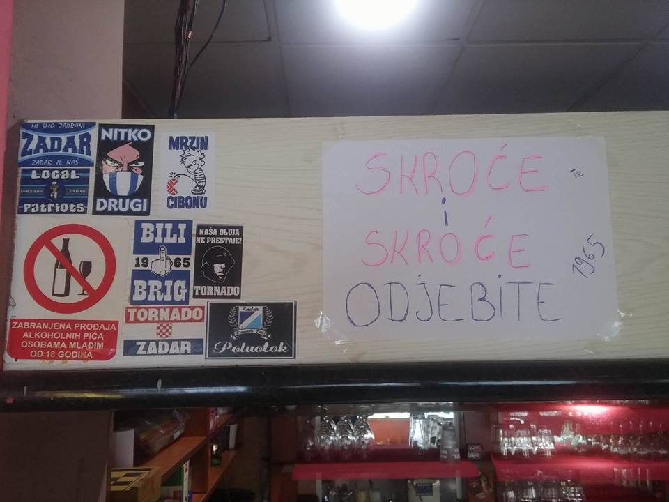 Image 379463 (auto) Image 379463 (auto)