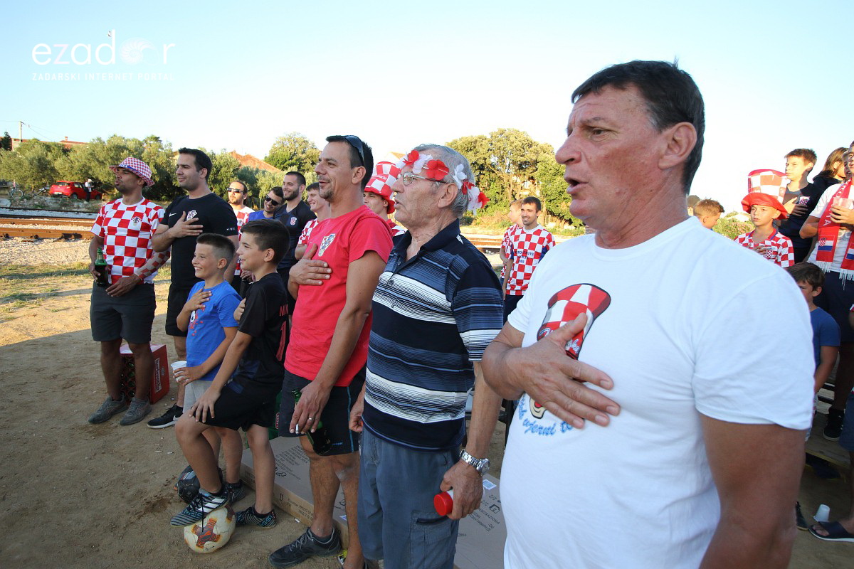 Bibinje: Navijanje za Vatrene i fešta nakon pobjede nad Rusijom